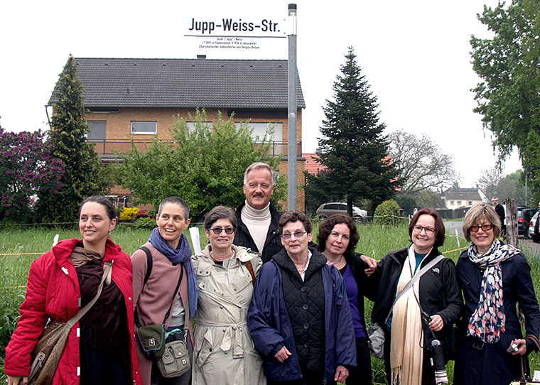 Jupp-Weiss-Straßeneinweihung Gruppenbild