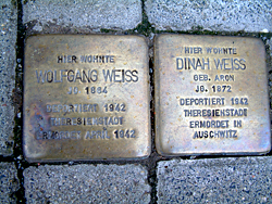 Stolpersteine Weiss